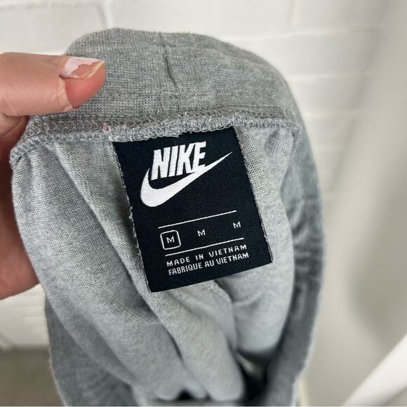 Nike Grey Casual Logo Lounge Shorts Size M - Picture 2 of 9
